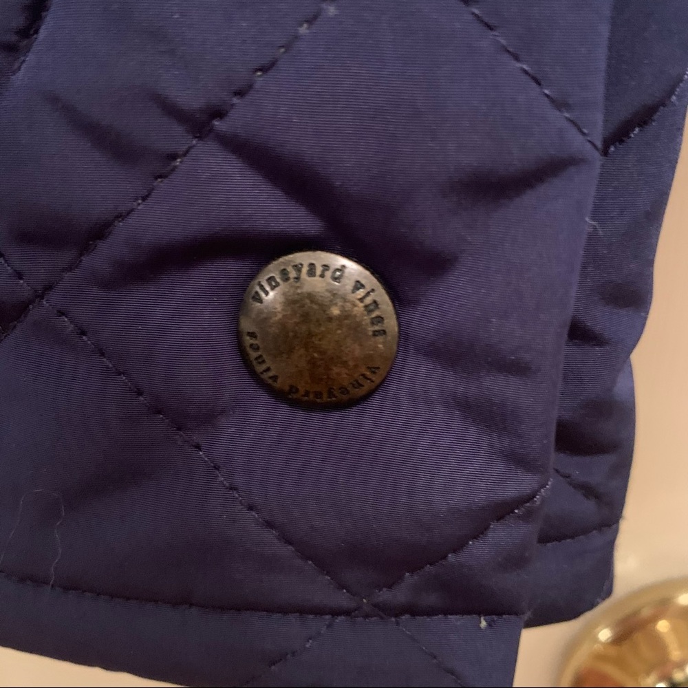Vineyard Vines Quilted jacked - Picture 5 of 7